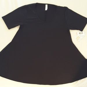 Lularoe Noir Perfect Tee - Solid Black